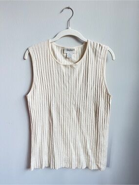 Vintage Silk-Blend Neiman Marcus Sleeveless Ribbed Knit Vest/Sleeveless Top